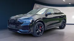 Mythosschwarz metallic Gebraucht 2023 Audi RS Q8 Ambiente SUV | 124.490 € (Guter Preis)