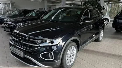 Gebraucht 2023 VW T-Roc Style SUV | 29.990 € (Fairer Preis)