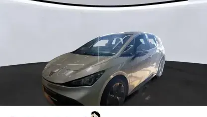 Gebraucht Cupra Born 169 kW (231 PS) 2023 Geysirsilber Kleinwagen