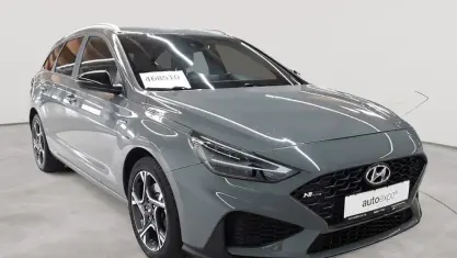 Gebraucht Hyundai i30 N Line 120 PS (88 kW) 2023 Shadow grey Kombi