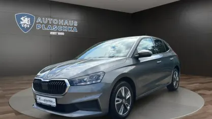 Gebraucht Skoda Fabia Ambition 95 PS (69 kW) 2022 Graphitegrau Kleinwagen