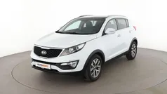 Weiß Gebraucht 2016 Kia Sportage Spirit SUV | 11.880 € (Fairer Preis)
