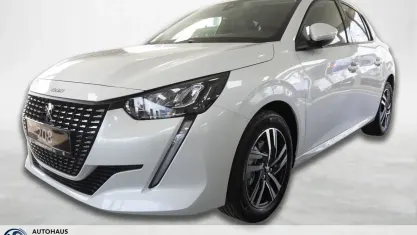 Usata Peugeot 208 Allure 101 CV (74 kW) 2022 Bianco Utilitaria