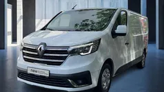 Weiß Gebraucht 2022 Renault Trafic Komfort Van | 21.990 € (Guter Preis)