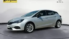 Argonsilber metallic Gebraucht 2022 Opel Astra Design & Tech Limousine | 15.990 € (Superpreis)