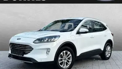 Gebraucht Ford Kuga Titanium 225 PS (165 kW) 2022 Weiß (frostweiß) SUV