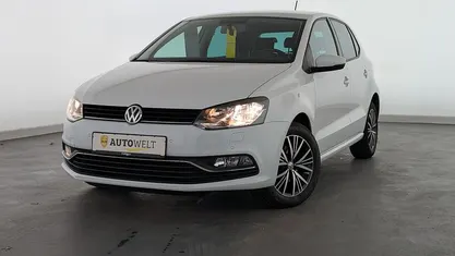 Gebraucht VW Polo Allstar 60 PS (44 kW) 2017 Pure white
