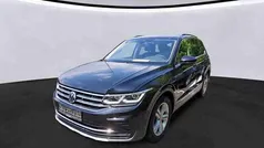 Schwarz Gebraucht 2021 VW Tiguan Elegance SUV | 29.817 € (Fairer Preis)