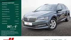 Quarzgrau Gebraucht 2021 Skoda Superb Ambition Kombi | 23.480 € (Fairer Preis)