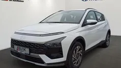 Atlas white Gebraucht 2024 Hyundai Bayon Trend SUV | 22.900 € (Fairer Preis)