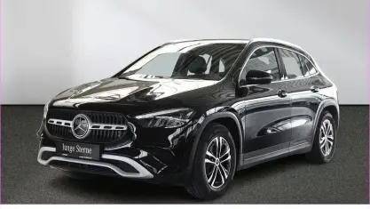 Usata Mercedes GLA200 Premium 163 CV (119 kW) 2025 Nero SUV