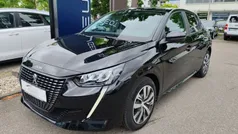 Lackierung schwarz perla nera/ Gebraucht 2023 Peugeot 208 Active Kleinwagen | 19.990 € (Fairer Preis)
