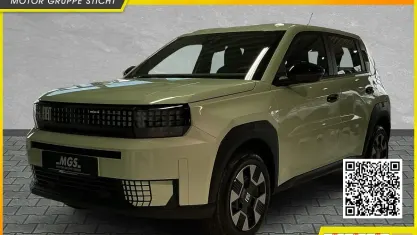 Nouă Fiat Grande Panda Icon 101 CP (74 kW) 2026 Albastru Hatchback