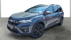 Grau Gebraucht 2024 Dacia Jogger Extreme Van / Kleinbus | 20.590 € (Fairer Preis)