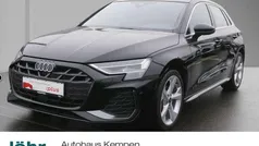 Mythosschwarz metallic Gebraucht 2024 Audi A3 Sportback S-Line Limousine | 36.490 € (Guter Preis)
