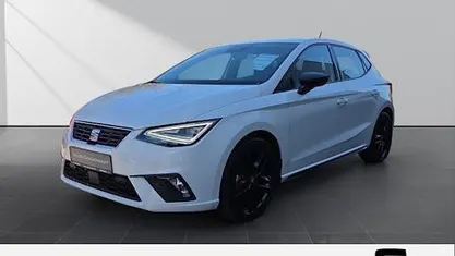 Second-hand Seat Ibiza Black Edition 150 CP (110 kW) 2023 Alb Hatchback