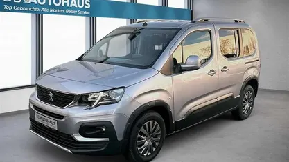 Gebraucht Peugeot Rifter Allure 131 PS (96 kW) 2021 Van / Kleinbus