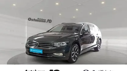 Gebraucht VW Passat Business 190 PS (139 kW) 2022 Grau Kombi