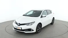 Weiß Gebraucht 2018 Toyota Auris Team Limousine | 16.690 € (Fairer Preis)