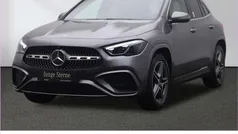 Grau Gebraucht 2024 Mercedes GLA200 AMG line SUV | 42.900 € (Fairer Preis)
