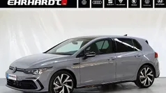 Mondsteingrau Gebraucht 2022 VW Golf VIII R-line Limousine | 30.880 € (Guter Preis)