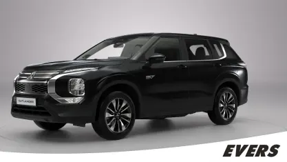 Neu Mitsubishi Outlander P-HEV Plus 136 PS (100 kW) 2026 Schwarz SUV