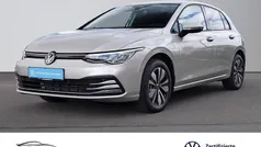 Gebraucht 2024 VW Golf VIII Move Limousine | 27.998 € (Fairer Preis)