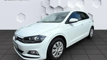 Gebraucht VW Polo Comfortline 95 PS (69 kW) 2020 Weiss Kleinwagen