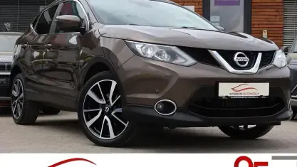 Gebraucht Nissan Qashqai Tekna 116 PS (85 kW) 2017 Bronze metallic SUV