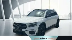 Weiß Gebraucht 2024 Mercedes GLB200 AMG line SUV | 40.936 € (Fairer Preis)