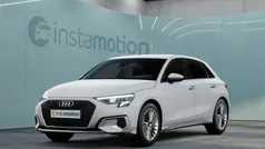Weiß Gebraucht 2023 Audi A3 Sportback Advanced Limousine | 28.000 € (Guter Preis)