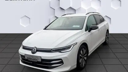 Gebraucht VW Golf VIII Goal 116 PS (85 kW) 2024 Weiss Kombi