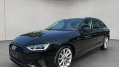 Mythosschwarz metallic Gebraucht 2023 Audi A4 S-Line Kombi | 31.790 € (Guter Preis)