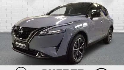 Grau Gebraucht 2024 Nissan Qashqai Tekna SUV | 31.999 € (Fairer Preis)