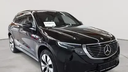 Gebraucht Mercedes EQC400 Electric Art 300 kW (408 PS) 2023 Obsidianschwarz metallic SUV