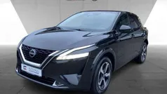 Black (m) Gebraucht 2023 Nissan Qashqai N-Connecta SUV | 27.990 € (Fairer Preis)