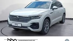 Weiß Gebraucht 2022 VW Touareg R-line SUV | 47.360 € (Superpreis)