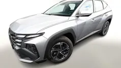 Shimmering silver metallic shimmering silver metallic Neu 2025 Hyundai Tucson Select SUV | 30.134 € (Guter Preis)