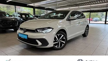 Second-hand VW Polo Active 110 CP (80 kW) 2023 Gri Hatchback