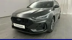 Lackierung: magnetic magnet Gebraucht 2024 Ford Focus ST-Line Kombi | 23.480 € (Superpreis)