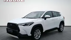 Schneeweiß Gebraucht 2024 Toyota Corolla Cross Business Edition SUV | 32.500 € (Fairer Preis)