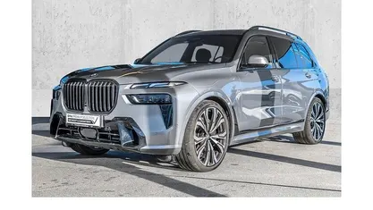 Gebraucht BMW X7 M Sport 352 PS (258 kW) 2025 Grau SUV
