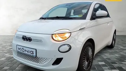 Gebraucht 2023 Fiat 500e Kleinwagen | 23.990 € (Fairer Preis)