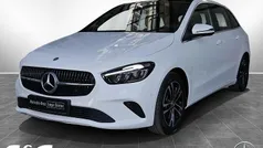 Unilack polarweiß Gebraucht 2024 Mercedes B180 Progressive Van / Kleinbus | 32.460 € (Fairer Preis)