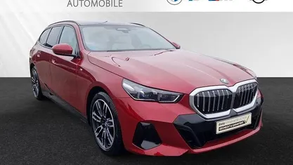 Fire red metallic Gebraucht 2025 BMW i5 M Sport Limousine | 59.900 € (Guter Preis)