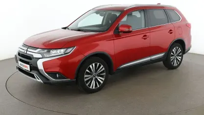Gebraucht Mitsubishi Outlander Diamant Edition 150 PS (110 kW) 2019 Rot SUV