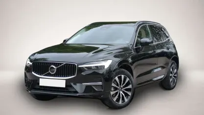 Gebraucht Volvo XC60 Core 197 PS (144 kW) 2023 Schwarz SUV