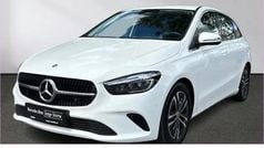 Weiß Gebraucht 2024 Mercedes B200 Progressive Van / Kleinbus | 33.860 € (Fairer Preis)