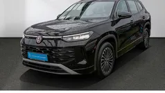 Grenadillschwarz metallic Gebraucht 2025 VW Tayron Life SUV | 49.380 € (Fairer Preis)