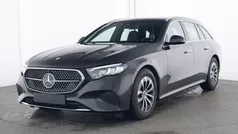 Grau Gebraucht 2024 Mercedes E220 Kombi | 49.790 € (Fairer Preis)